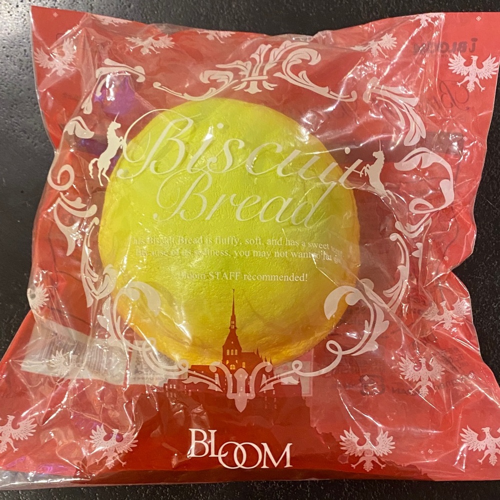 Ibloom biscuit bread squishy toy